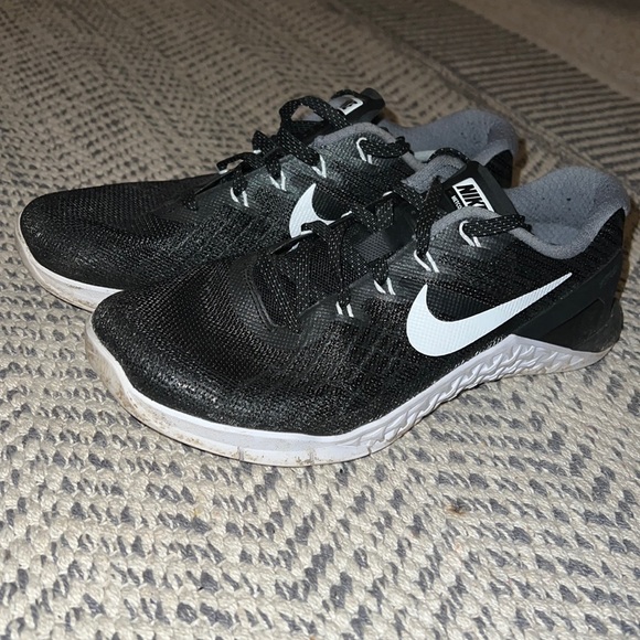 NIKE Metcon 3 - Picture 1 of 2